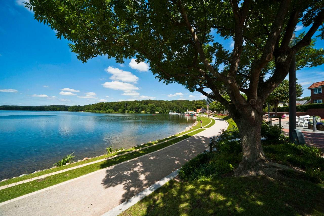 Ferienwohnung App. an der Seepromenade - Mittelstädt Malente Exterior foto